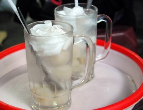 Uống nước dừa liên tục 7 ngày khi bụng đói, bạn sẽ giật mình hốt hoảng về kết quả nhận được