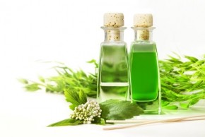 “Đánh bật” sẹo thâm chỉ với những tinh dầu từ thiên nhiên