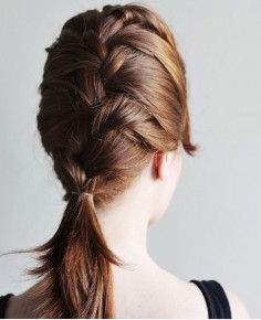 Mách nàng cách chăm sóc tóc đẹp trong những ngày mưa phùn ẩm ướt