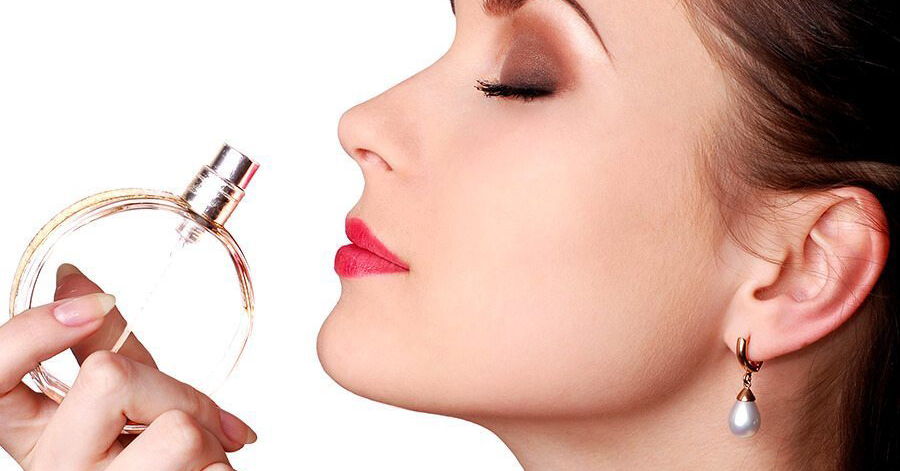 Dùng nước hoa mà không biết 10 mẹo này thì quả là uổng phí