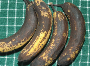 Chuối thâm đừng vứt vào sọt rác - Vứt đi là bạn vừa bỏ phí một “thần dược” trời ban