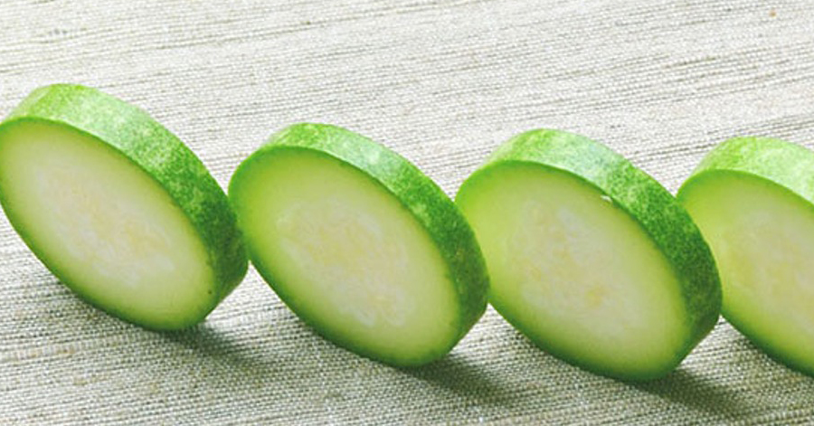 Trẻ hóa làn da đến ngạc nhiên nếu bôi thứ này lên da trước khi đi ngủ