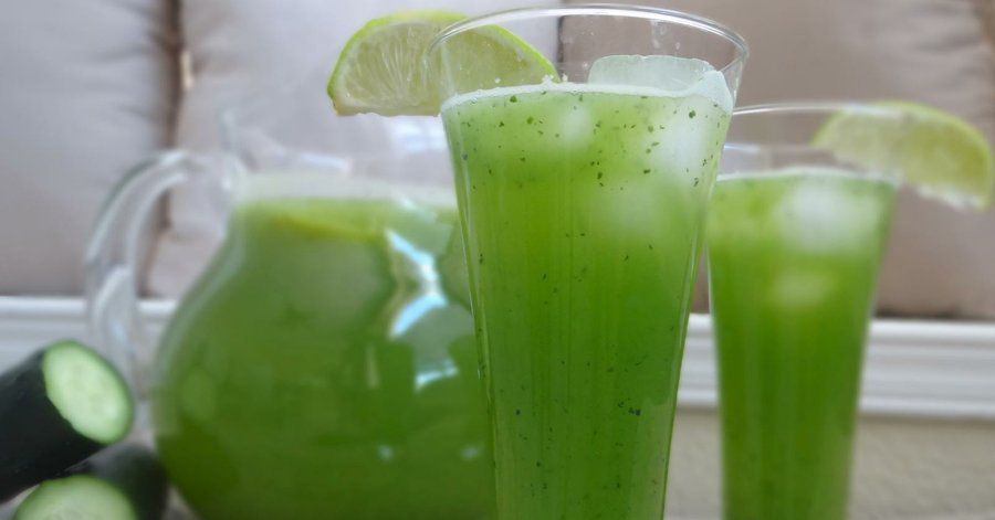 Mỗi sáng uống 1 ly nước bí đao, 3 tuần sau bạn sẽ thấy da mịn màng, vóc dáng thon gọn hơn