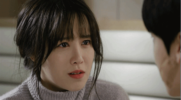 “Lương của anh có 5 triệu, nếu muốn cưới thì em phải tự lo” và câu đáp trả bất ngờ của cô gái bụng bầu vượt mặt