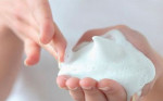 Dùng thứ này để rửa mỗi ngày, vùng kín thâm đen trở nên hồng hào và không còn viêm ngứa