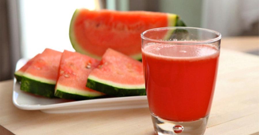 Đều là dưa hấu nhưng gái Hàn đã tinh ý làm cách này giúp da trắng nõn không tì vết
