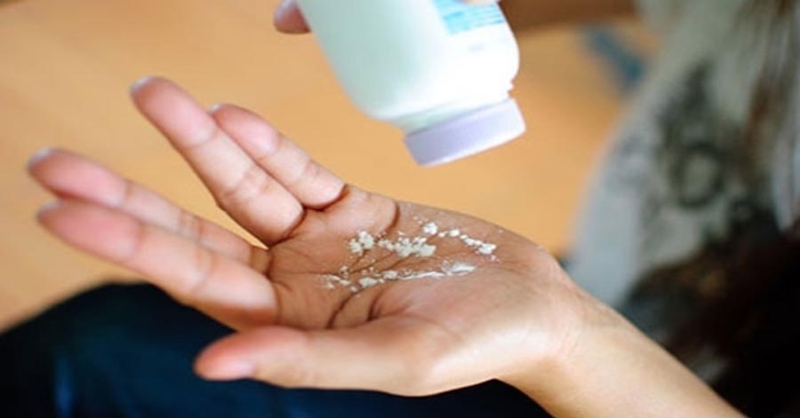 5 lý do phấn rôm xứng đáng trở thành “mỹ phẩm” làm đẹp không thể thiếu trong mùa hè này