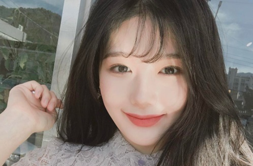 Cũng là rửa mặt thôi nhưng gái Hàn lại có làn da sáng mịn hơn hẳn chúng ta, không 1 lỗ chân lông, vậy đọc bài này để biết bí quyết!