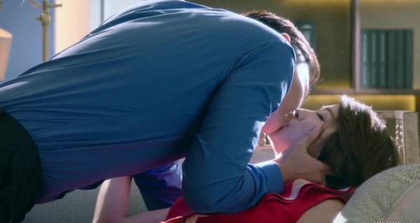 Bị người yêu phản bội cô gái ngoan hiền nổi loạn vào bar tìm tình một đêm và màn tái ngộ không thể tin nổi khi người đó chính là...