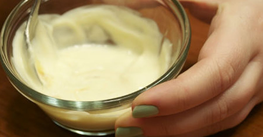 Mẩn ngứa, dị ứng, mụn đỏ li ti khắp người, cứ đắp thứ này là khỏi ngay lập tức