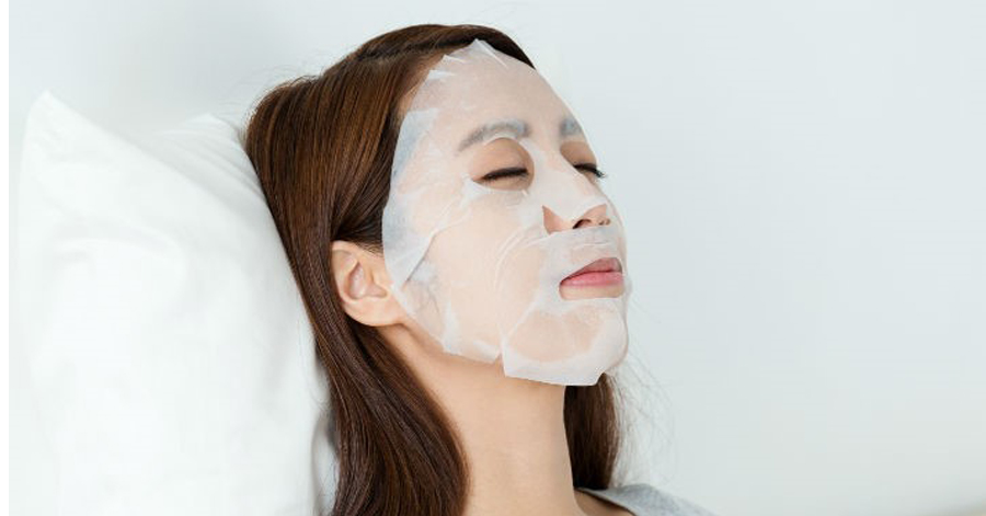 Học gái Hàn nhúng mặt nạ giấy vào sữa tươi rồi đắp lên da, 10 người thực hiện thì cả 10 người đều thích