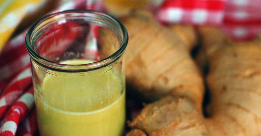 Lấy nước ép gừng thoa trong 2 tuần, da trắng mịn, hồng hào lại mờ sạch cả nám, tàn nhang