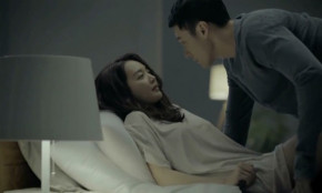 Thất tình nên qua đêm với cô gái bán hoa quả nhưng hôm sau cầm tiền đến nhà cô ta đền bù thì lạnh người nghe mẹ em nói: Con gái tôi đã...