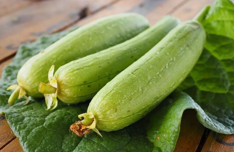 Làm đẹp da chỉ với quả mướp vài nghìn đồng ai không biết sẽ phải tiếc hùi hụi