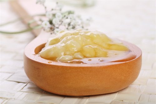 Thử bôi 2 loại quả này lên tóc đi, tóc xơ rối cũng sẽ mượt như vừa đến salon phục hồi tóc luôn