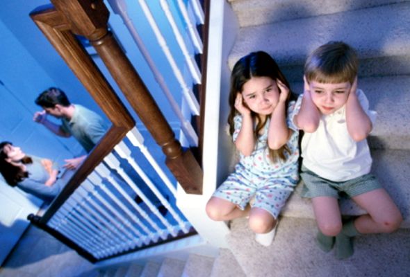 Rớt nước mắt câu chuyện "Bố ơi, bố có người khác ngoài mẹ à?". Đàn ông mà nghĩ được thế này thì chả có gia đình nào tan nát cả!