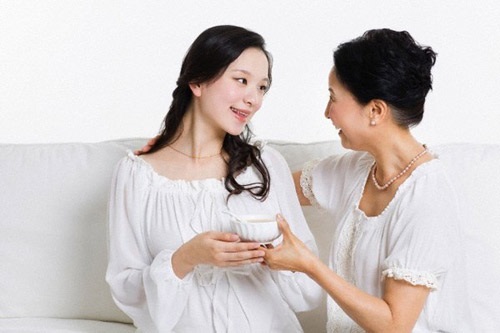 Ăn cơm trước kẻng tôi vẫn được nhà chồng giàu có cung phụng như bà hoàng chỉ vì...