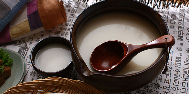 Nám da SẠCH hoàn toàn, trả lại làn da tươi trẻ như thuở 20 chỉ với 1 loại rượu này!?