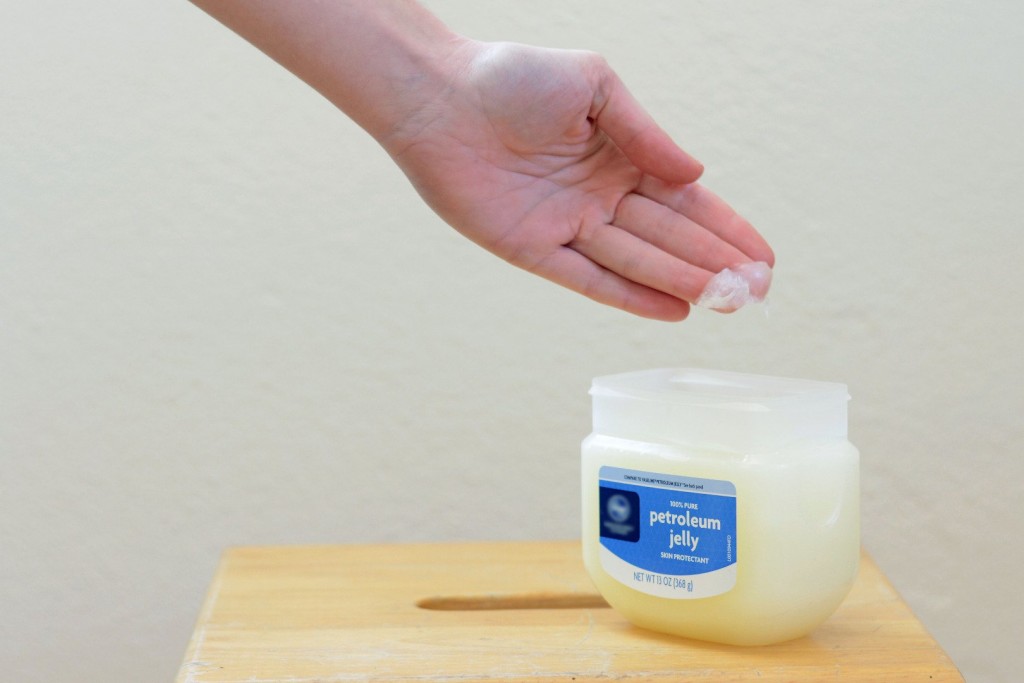 Đừng quá "mê" Vaseline trong làm đẹp mà không biết đến những tác hại này của chúng