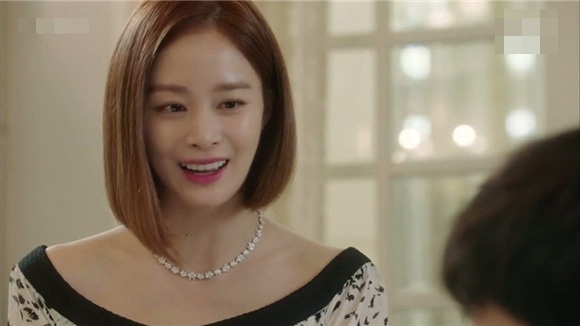 Con dâu đưa nhân tình về nhà ân ái, mẹ chồng nhiều lần nhắm mắt cho qua để rồi ân hận