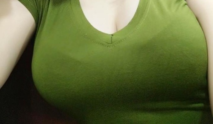 Vòng ngực tăng chóng mặt chỉ nhờ 1 quả dứa dùng theo cách này