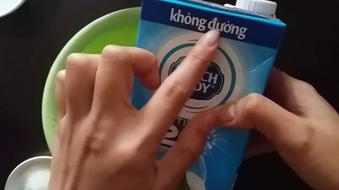 3 cách tắm từ 1 gói sữa tươi không đường giúp da tự trắng lên 3 tông sau 7 ngày