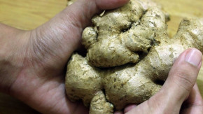 HÔI HAY THÂM NÁCH KINH NIÊN CŨNG PHẢI KHỎI NGAY TỨC CHỈ NHỜ 1 CỦ GỪNG