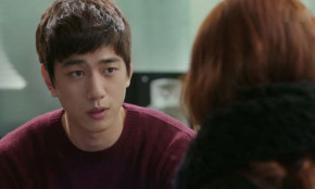 "Với tôi mẹ là nhất, còn vợ chỉ như cái áo, thích thì mặc, không thích thì cởi, cô hiểu chưa?"