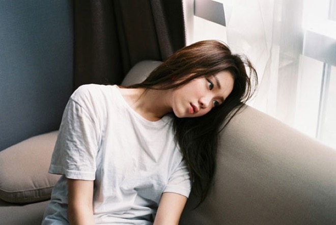 Nếu không muốn da lão hóa sớm bạn phải bỏ ngay 5 thói quen sau đây