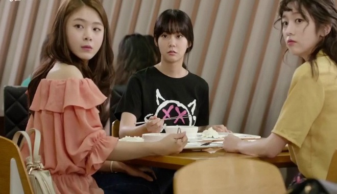 Anh chồng vô tâm và cái kết bất ngờ cho cô vợ 1 phút sống ảo