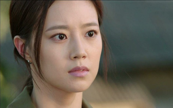 Này con điên, ra mà đón chồng về!