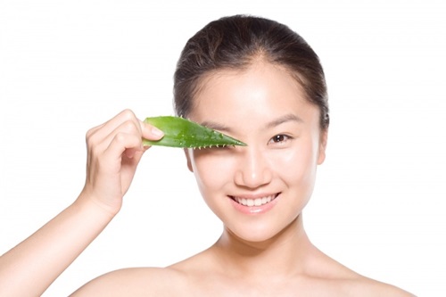 Những mẹo làm đẹp &rsquo;thần thánh&rsquo; giúp chị em xinh tươi ngay cả khi ngủ