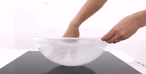 Ngâm mặt trong chậu nước có ga trong 10 giây, làn da sẽ đẹp ngay tức khắc