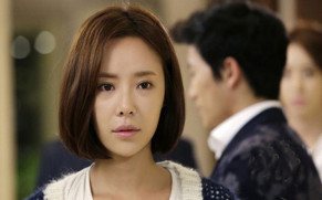 Tôi vừa mang thai, mẹ chồng liền sốt sắng tìm bồ về cho con trai