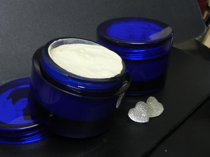 Dưỡng trắng nhưng cứ liên tục mắc 5 sai lầm sau chỉ khiến da đen thêm lại yếu dần đi