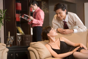 Giá cay đắng cho cô chủ giàu có "giăng bẫy" trai đẹp