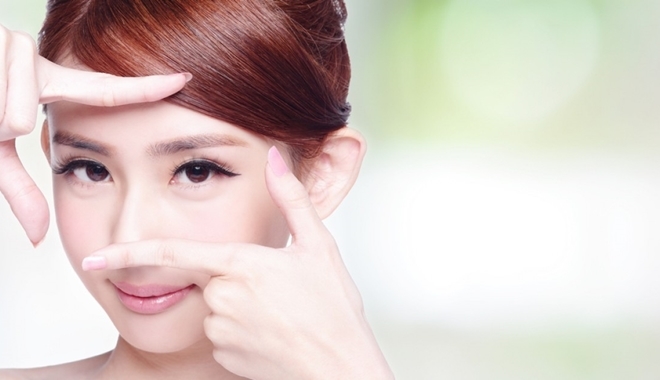8 mẹo chăm sóc da vùng mắt giúp gương mặt thêm sáng bừng trẻ ra vài tuổi