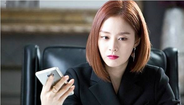 Nửa đêm em vẫn phải lao đến nhà nghỉ để cứu chồng và bồ thoát hiểm