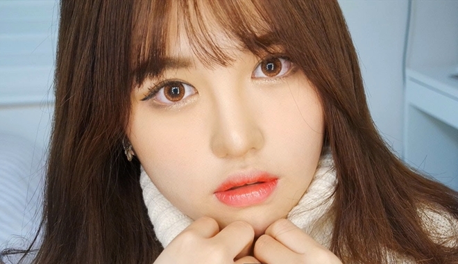 Chỉ 1 động tác nhỏ này, lớp trang điểm sẽ cực tự nhiên, không bị bong tróc, đẹp hơn đi tiệm ngày đông này!