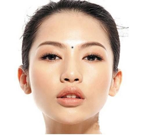 Những vị trí nốt ruồi ảnh hưởng đến tiền tài sự nghiệp của chủ nhân