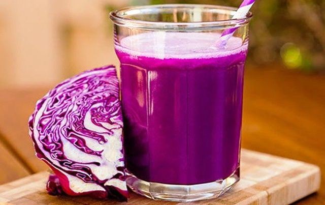 Tạm biệt mụn và vết thâm với ly nước uống đến đâu da trắng đẹp đến đó