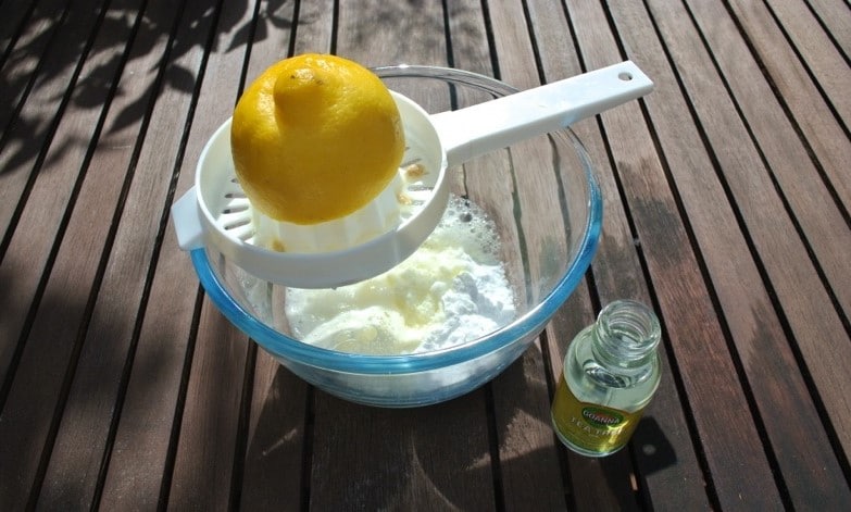 Bí quyết giữ tóc sạch gàu, óng mượt và bồng bềnh với công thức cực đơn giản