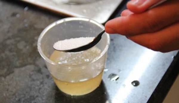 Môi thâm do chì hay sinh ra đã thế cũng phải đỏ hồng, căng mọng ngay tức khắc nhờ hỗn hợp này