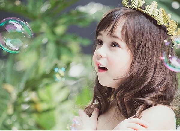 Khoa học chứng minh: Sinh con gái đầu lòng là ngồi trên 9 chĩnh vàng, rạng danh khắp tứ phương, cả họ thơm lây