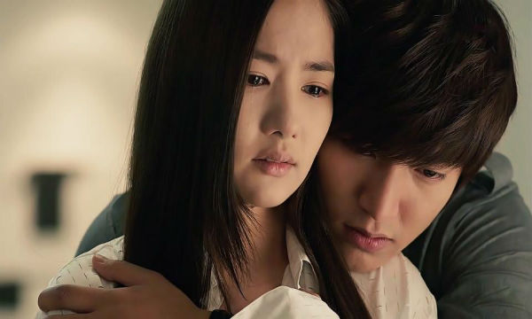 Anh nhớ em lắm, vợ cũ của anh à!