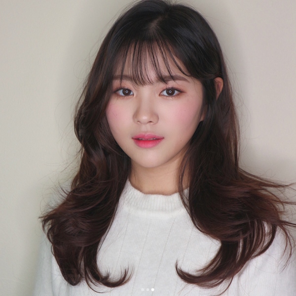 Hãy quên tóc ngắn, tóc bob đi, đây mới là kiểu tóc “làm mưa làm gió” hứa hẹn sẽ thống trị năm 2018