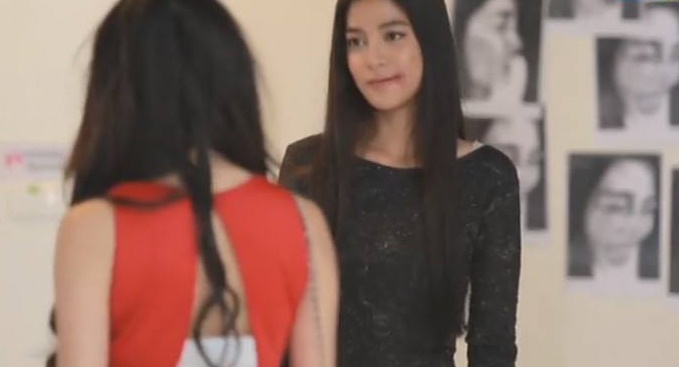 Thấy vợ bị đánh ghen bầm dập ngay cổng cơ quan, chồng còn lôi về tức tối xả hận - 3 ngày sau anh ngã ngửa khi phát hiện ra sự thật...