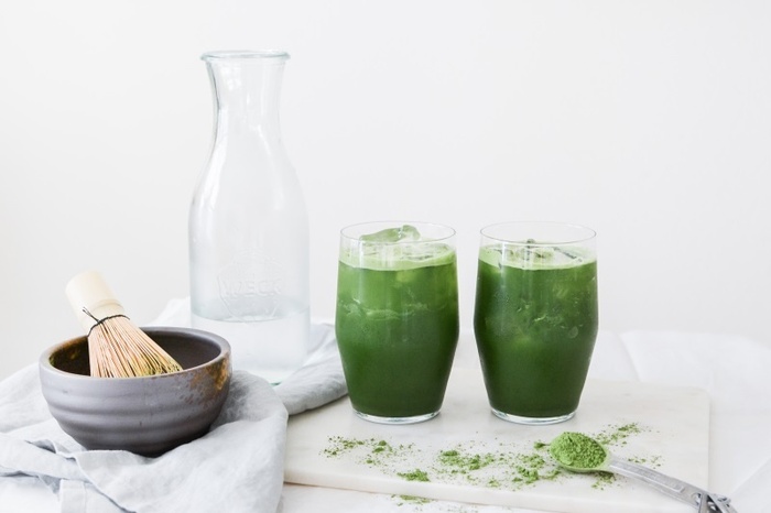 Cứ tắm loại nước lá nhà nào cũng có này, da đen xì cũng trắng bật lên vài tone