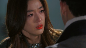 Vừa hả hê vì dạy cho bạn gái đào mỏ một bài học, ai ngờ ít phút sau tôi phải quỳ sụp xin lỗi cô ta