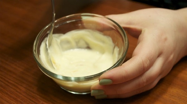 Muốn vòng 1 căng tròn, nở nang thì cứ việc thoa thứ này lên rồi xoa đều 5 phút là tăng lên không kịp phanh.